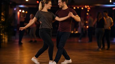 Discofox-Schritte: Grundschritt, Zählweise und erste Figuren einfach erklärt